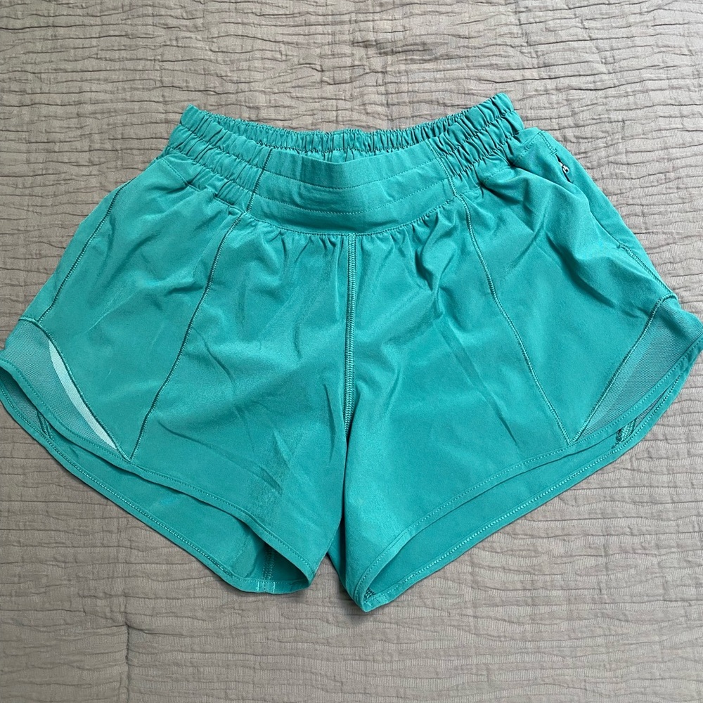 Lululemon Hotty hot short